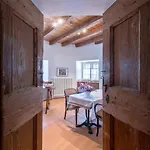 Apart Otel La Torre Con Private Park 4*