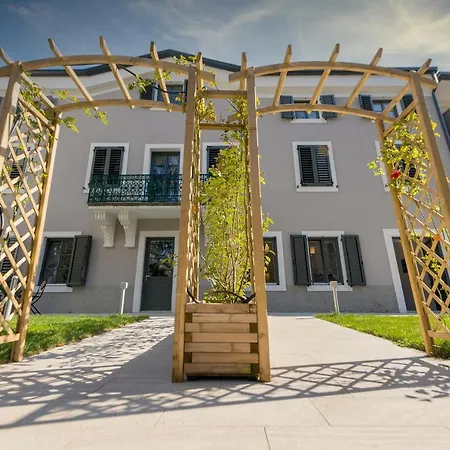 Lägenhetshotell La Torre Con Private Park