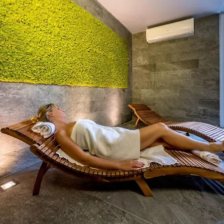 La Torre Con Private Park