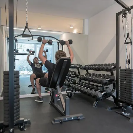 Aparthotel La Torre Con Private Park Terst