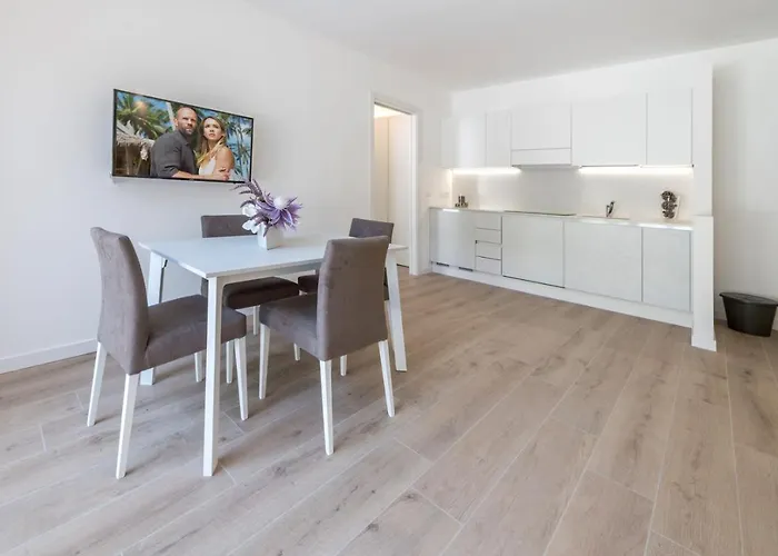 La Torre Con Private Park 4* Trieste