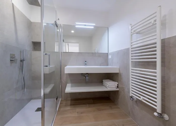 Aparthotel La Torre Con Private Park 4*