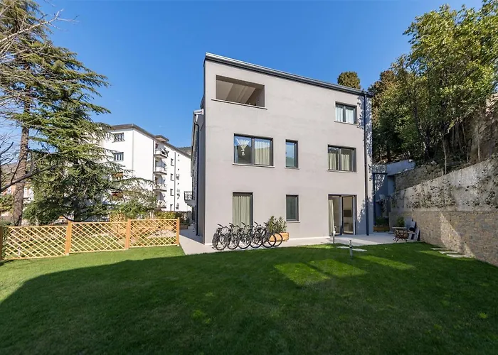 La Torre Con Private Park Lägenhetshotell Trieste